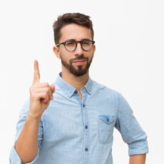 O que quer dizer Brincadeiras à parte?