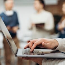 10 Melhores Cursos de Capacitação Gratuitos para Estudantes 2025