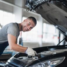 Como encontrar um Mecânico de Carro de confiança perto de mim