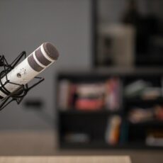 O que é um podcast e como funciona?